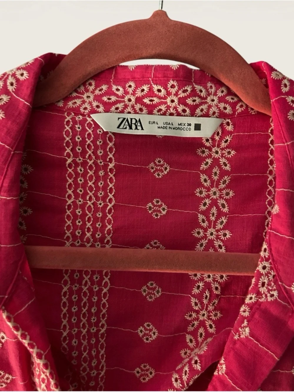 Zara Fuschia Embroidered Button-Up Shirt - Picture 3 of 8